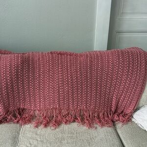 Pink Knit Throw Blanket